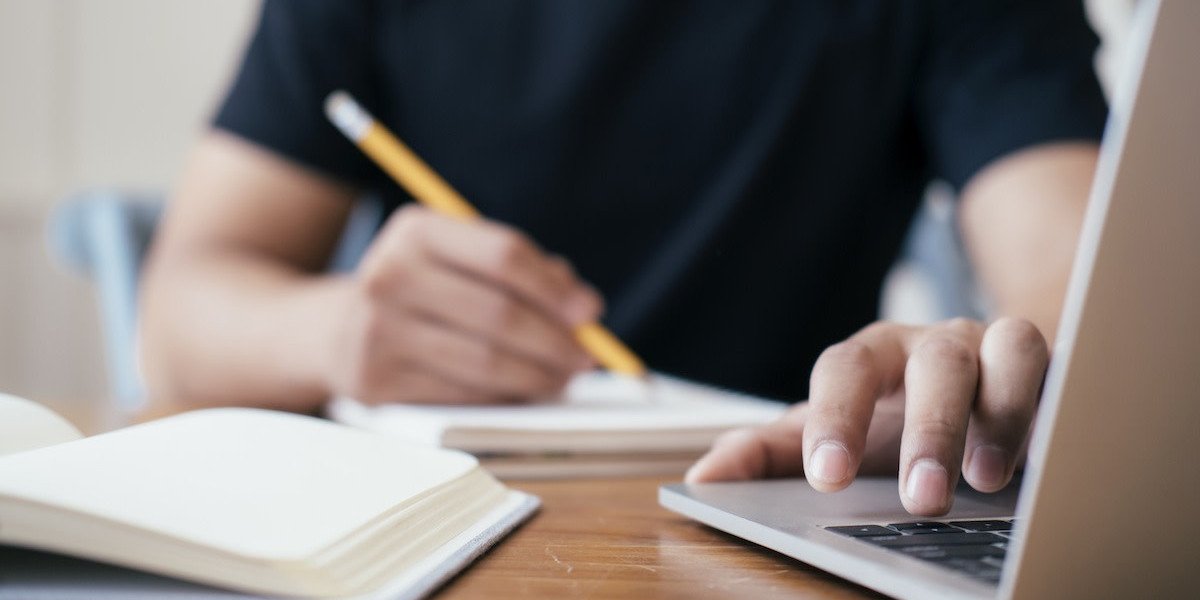What Makes Online Exam Preparation Different from Traditional Methods?