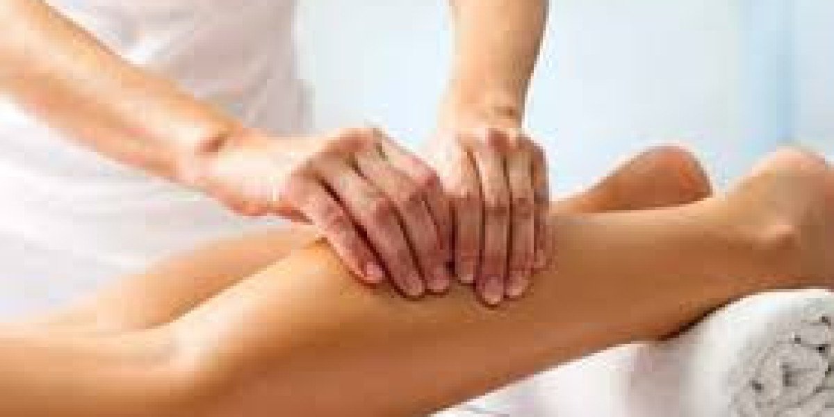 Deep Tissue Massage Near Me for Office Workers: Beat the Effects of Sitting All Day