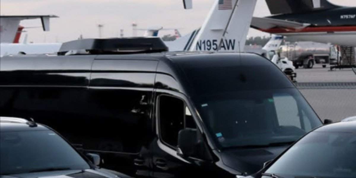 Premium Toronto Airport Shuttle Service: Comfortable & Reliable Travel